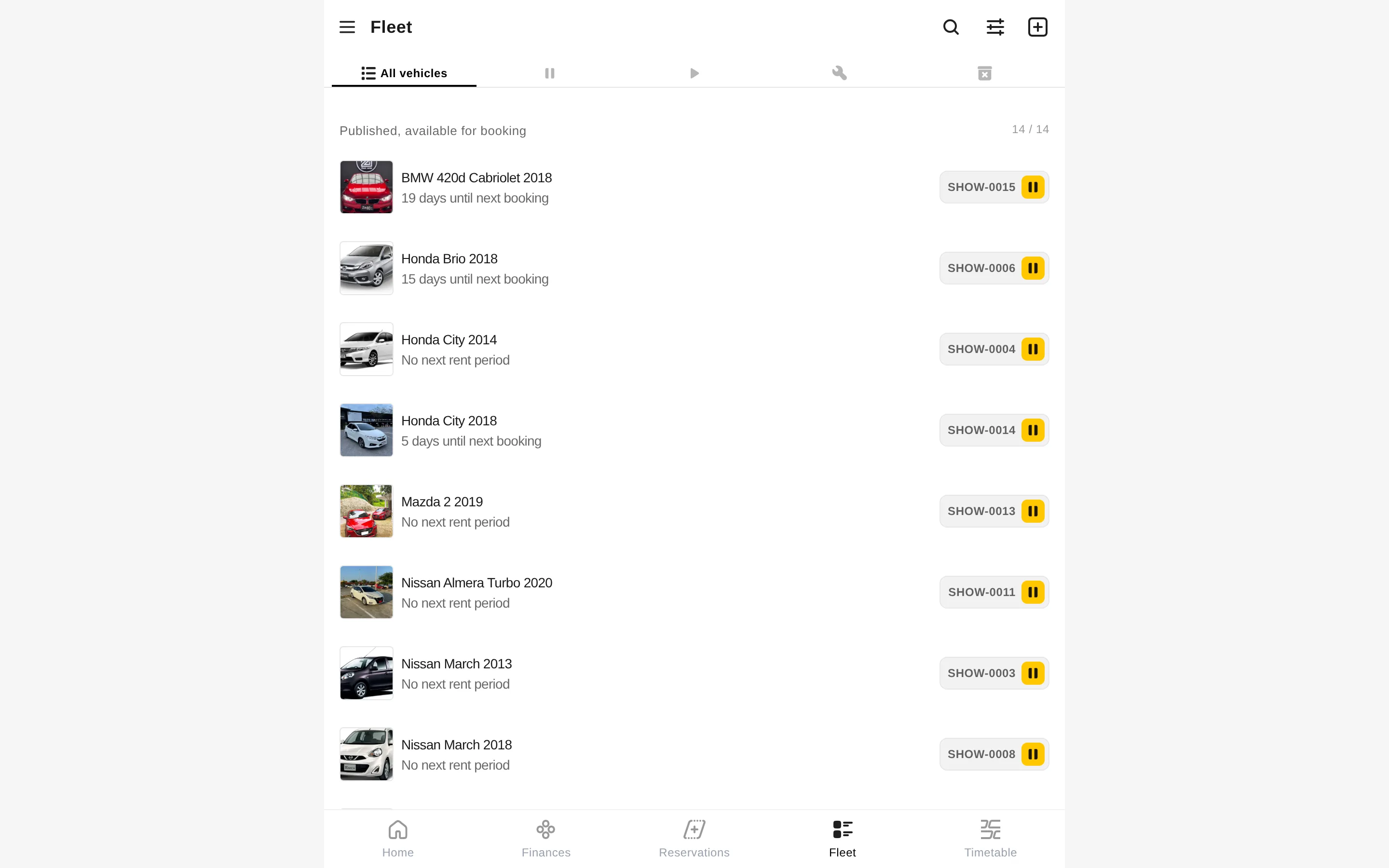 Ownima fleet list: vehicles with photos, booking status and the time until each one’s next reservation